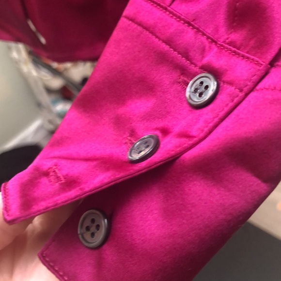 TALBOTS stretch 96% SILK button blouse size 6 - Picture 4 of 4